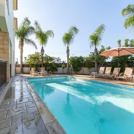 Lynn Chill Out Seaview וילה איה נאפה