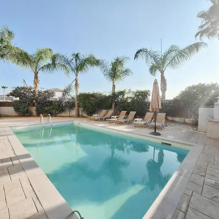 Lynn Chill Out Seaview וילה איה נאפה