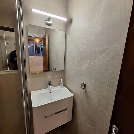 Lynn Chill Out Seaview 빌라 아이아 나파