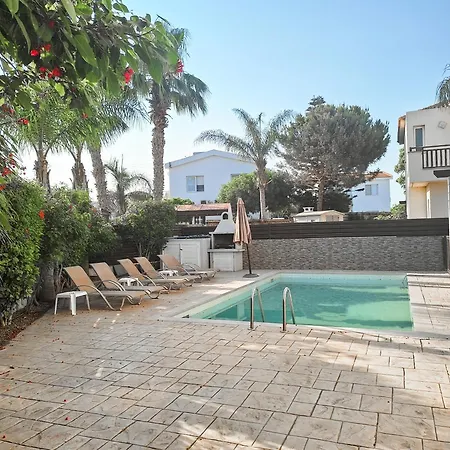 Lynn Chill Out Seaview *