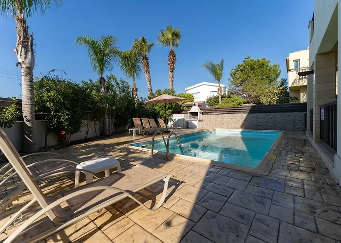 Lynn Chill Out Seaview Vila Ayia Napa