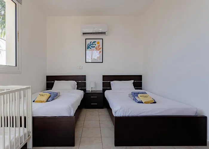 Lynn Chill Out Seaview Αγία Νάπα