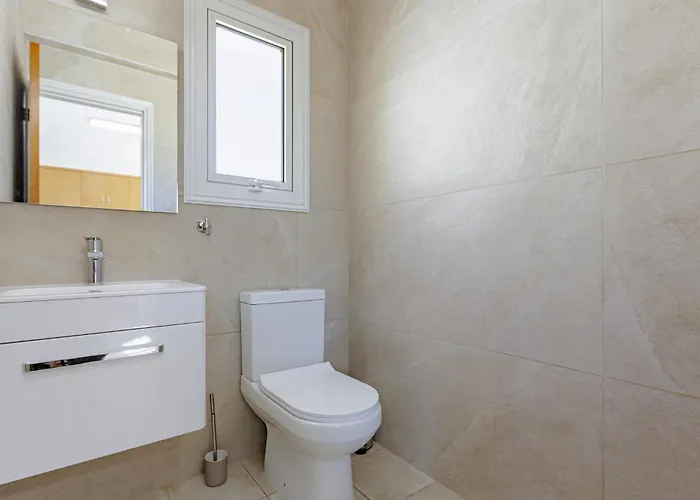 Vila Lynn Chill Out Seaview Ayia Napa