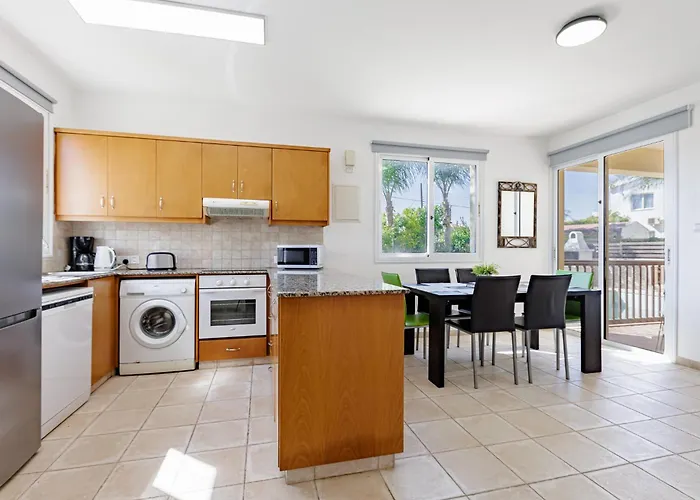 Lynn Chill Out Seaview Vila