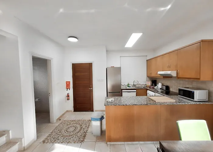 Lynn Chill Out Seaview