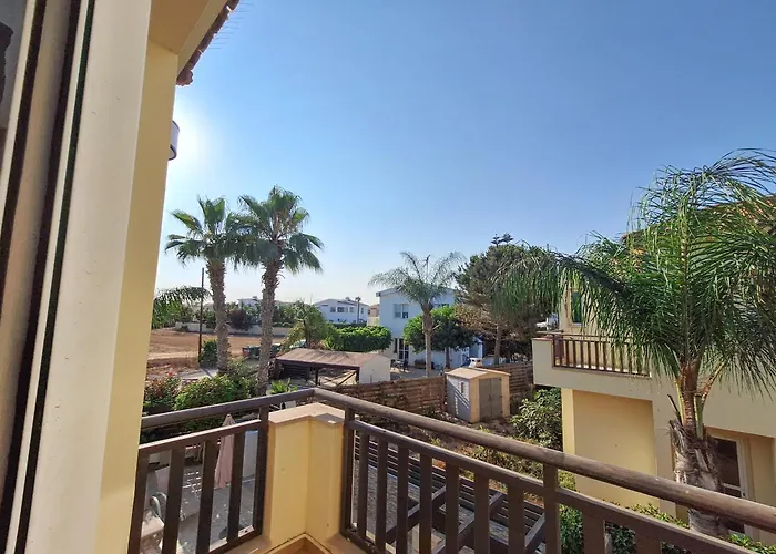 Lynn Chill Out Seaview Vila Ayia Napa